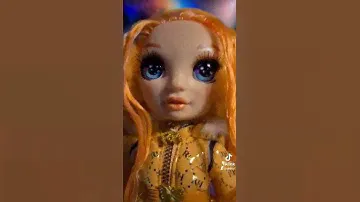 Rainbow High winter break Poppy Rowan unboxing